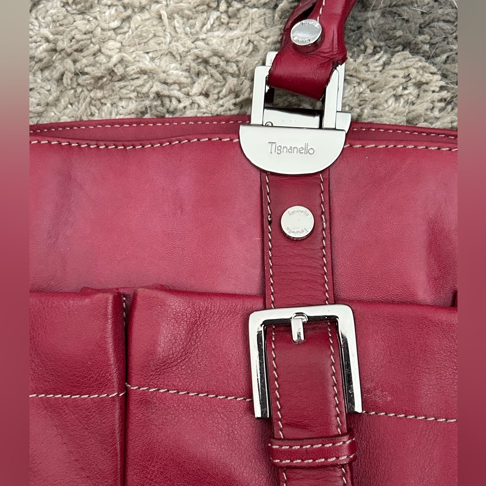 Tignanello Leather Y2K Red Shoulder Bag w Silver Accent Buckle Pockets Stunning - Picture 12 of 14